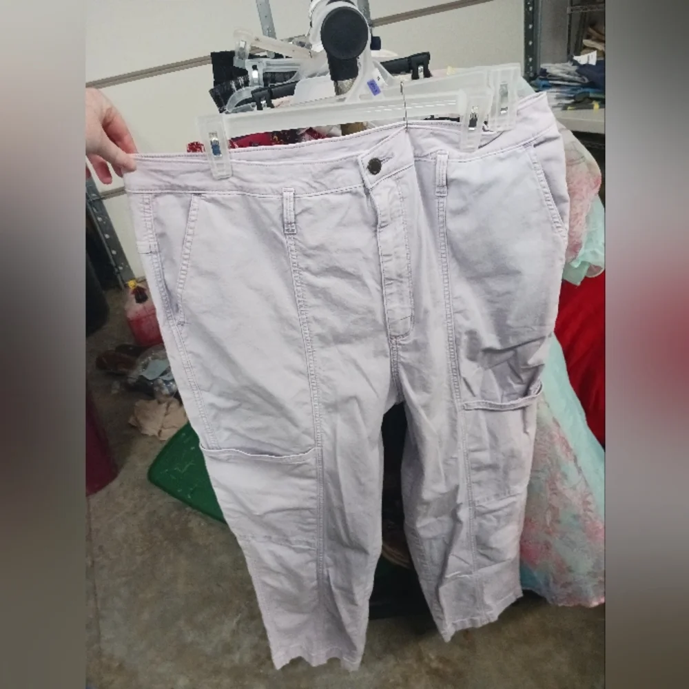 Universal Threads Pants - Picture 1 of 2